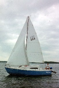 Grampian 23 "Marietta" under sail