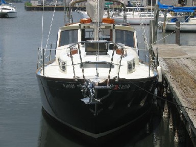 Bow_view_in_water.JPG