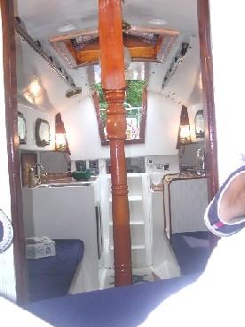 mary_eileen_interior_facing_aft.jpg